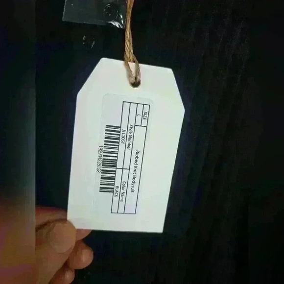 Free The Roses Long-Sleeve Ribbed Knit Bodysuit Black Size Large - Picture 7 of 10